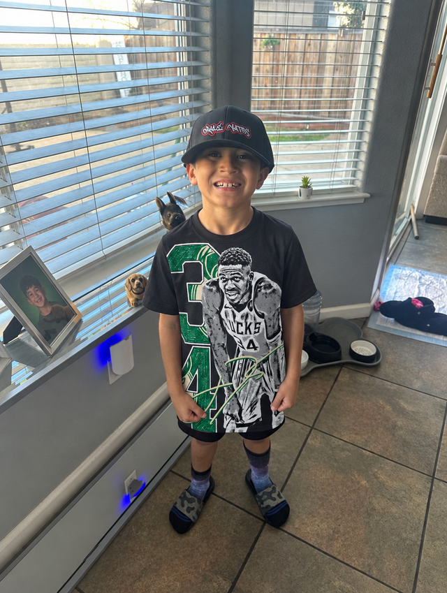PANENCA customer photo — GIANNIS ANTETOKOUNMPO